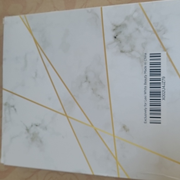 NIB LEXI WHITE BEAUTY COMPLETE JADE ROLLER SET, GUA SHA, FACIAL BRUSH, ETC. - Picture 4 of 4